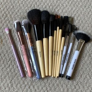 NEW various makeup brushes LOT of 13